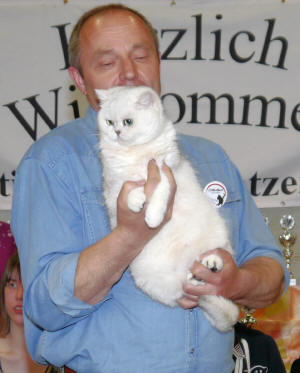 World Ch. Silver Bella vom Wahrberg